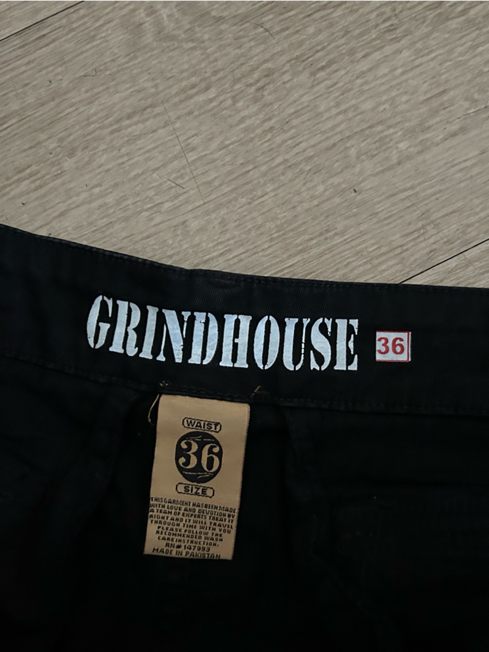Grindhouse Men Black Frayed Hem Denim Shorts - Picture 6 of 7
